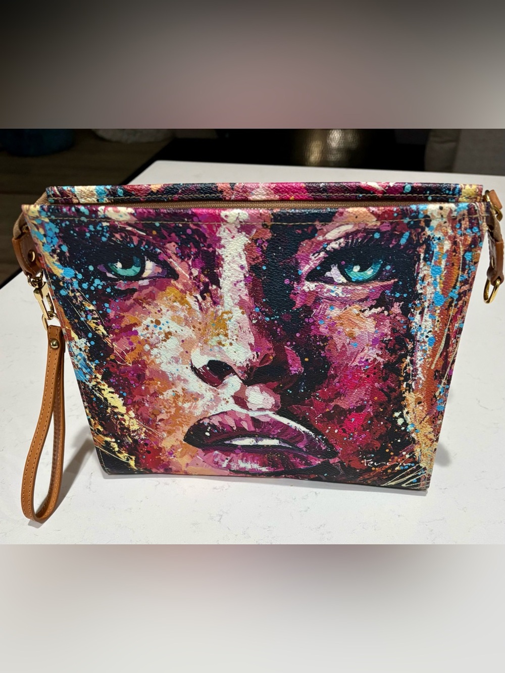 Bagghy Italy Limited Edition Art Portrait Trousse Clutch Wristlet Bag